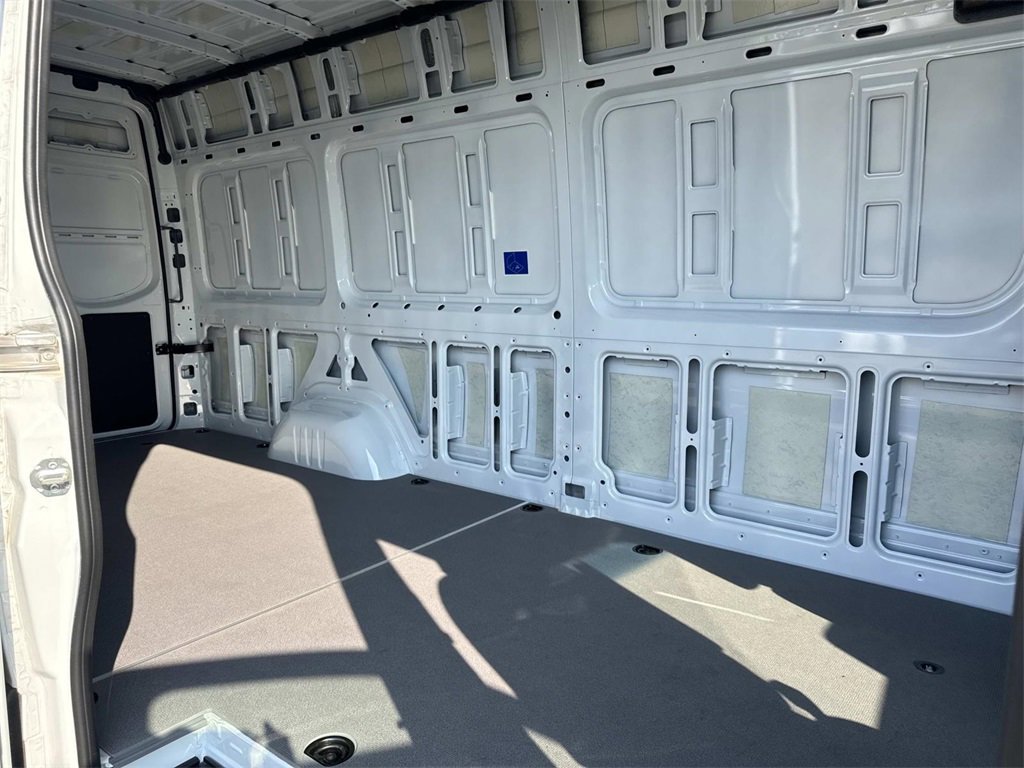 New 2025 Mercedes-Benz Sprinter 2500 image 13