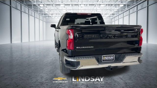Used 2023 Chevrolet Silverado 1500 LT AWD/4WD image 8