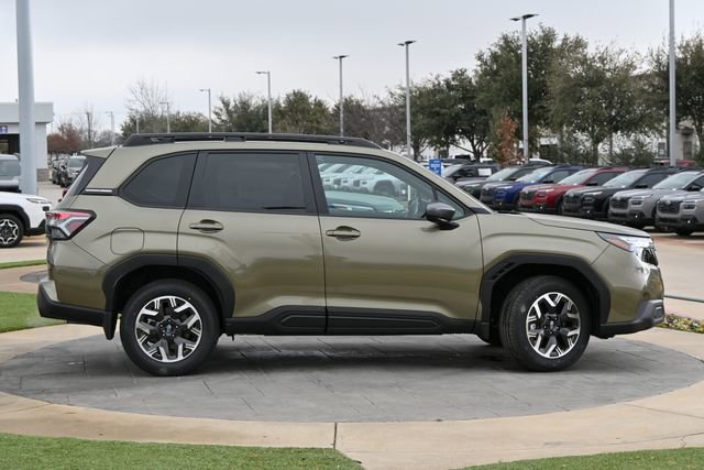 New 2026 Subaru Forester Premium AWD/4WD image 2