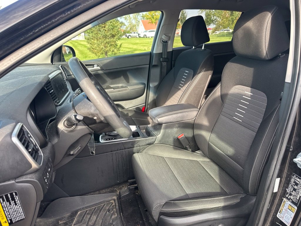 Used 2021 Kia Sportage LX w/ LX Fwd Popular Package image 14