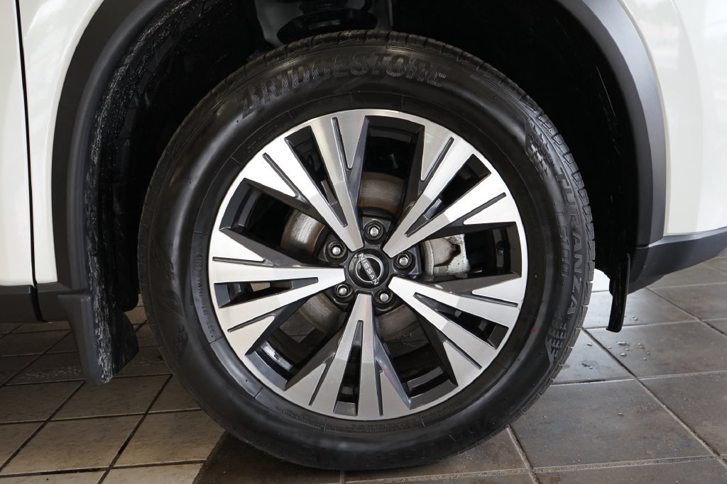 Used 2023 Nissan Rogue SL AWD/4WD image 52