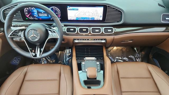 Used 2025 Mercedes-Benz GLE 450e 4MATIC image 36