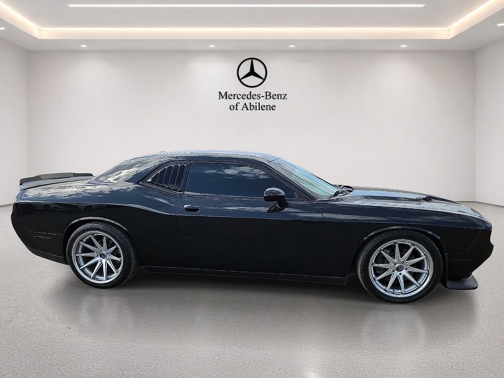 Used 2015 Dodge Challenger R/T w/ Quick Order Package 28B R/T RWD image 9