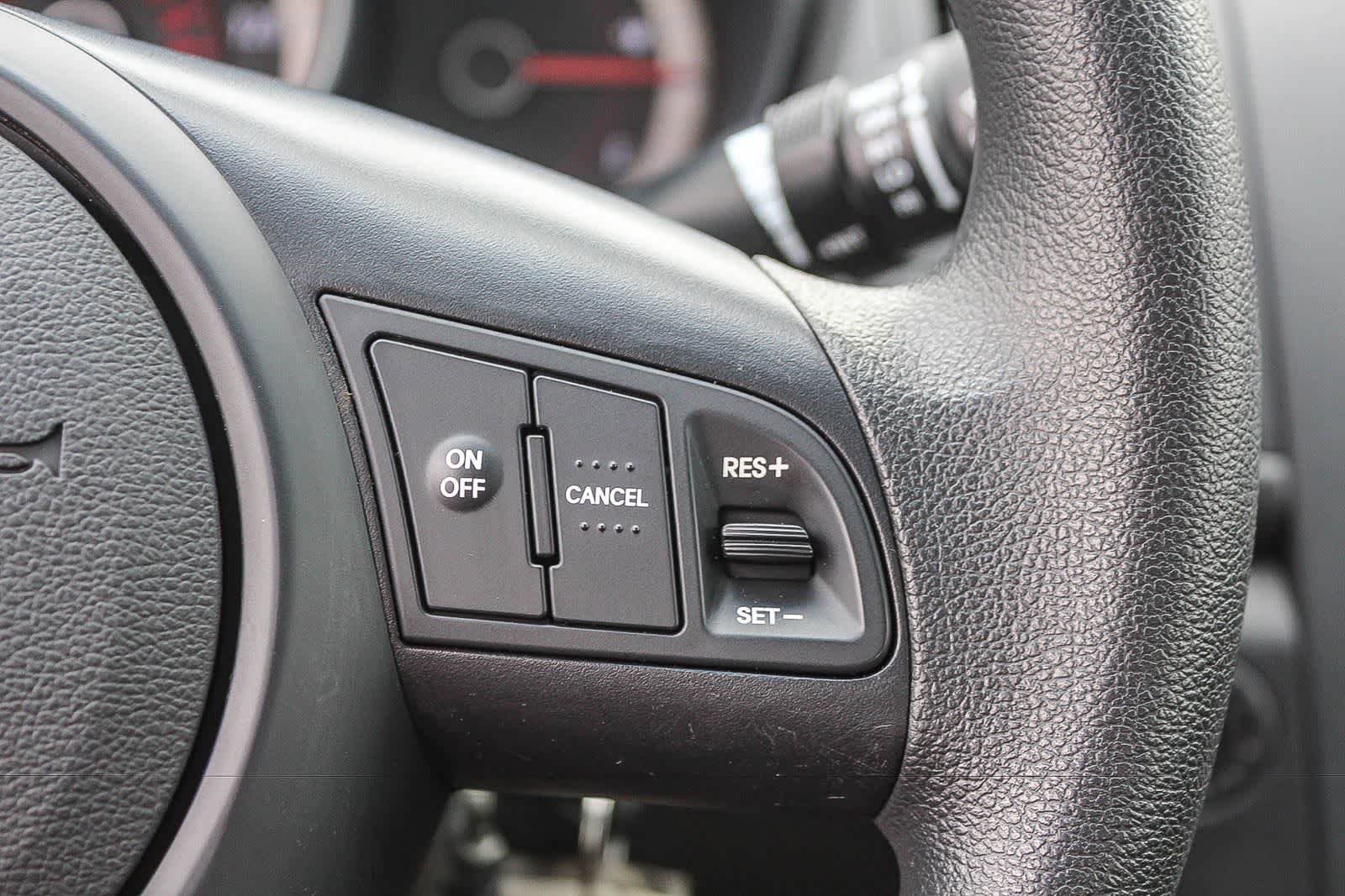 Used 2012 Kia Forte EX FWD image 32