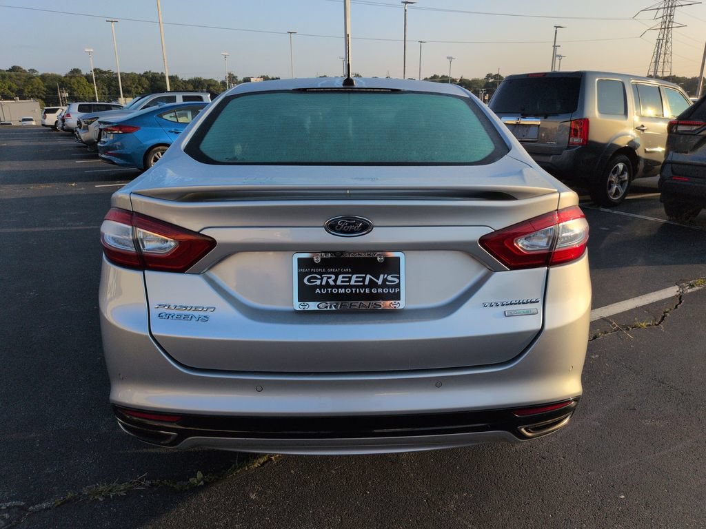 Used 2016 Ford Fusion Titanium FWD image 5