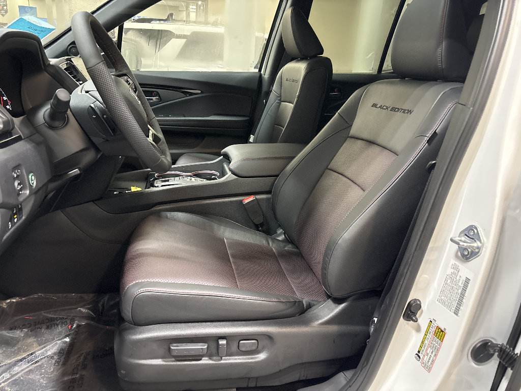 New 2026 Honda Ridgeline Black Edition image 18