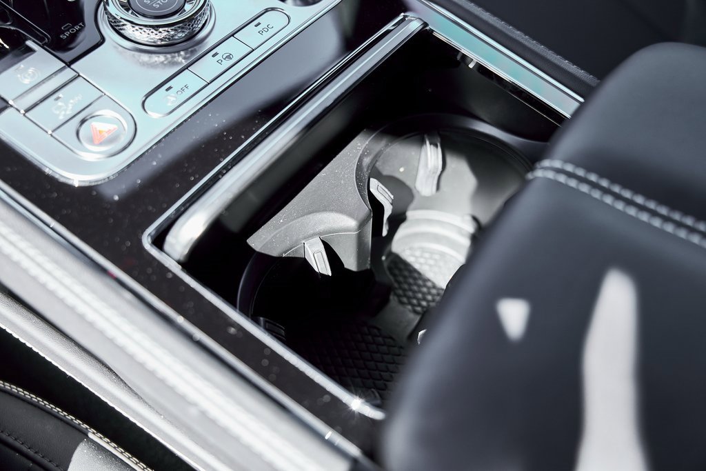 Used 2022 Bentley Continental GT image 56