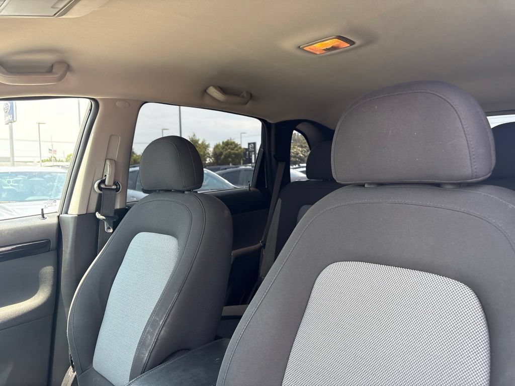 Used 2013 Chevrolet Captiva Sport LS FWD image 5