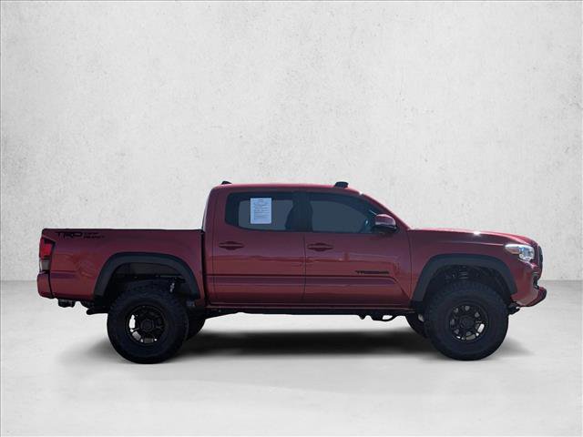 Used 2019 Toyota Tacoma TRD Off-Road w/ Technology Package AWD/4WD image 4