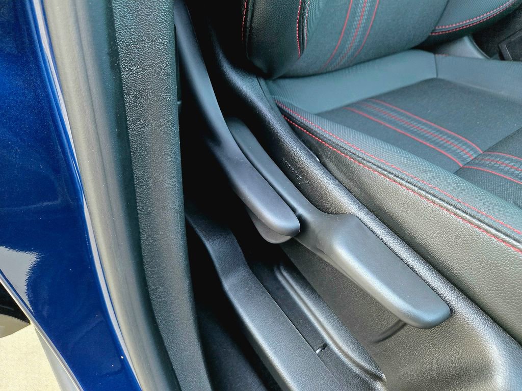 Used 2022 Chevrolet Equinox RS image 27