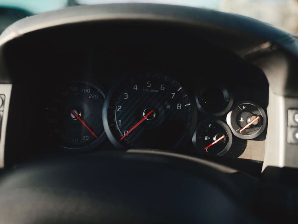 Used 2019 Nissan GT-R Premium w/ Premium Interior Package image 35