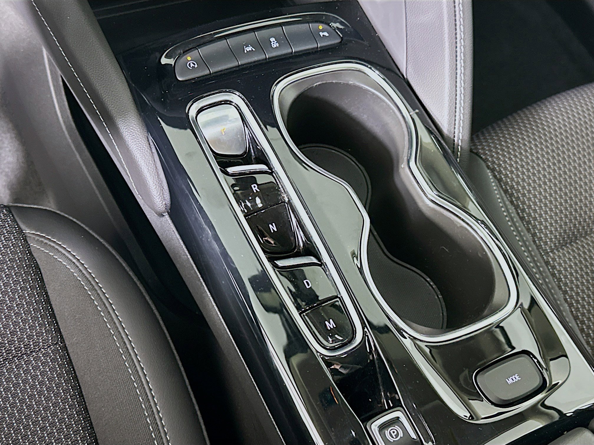 Used 2022 Buick Envision Preferred image 25