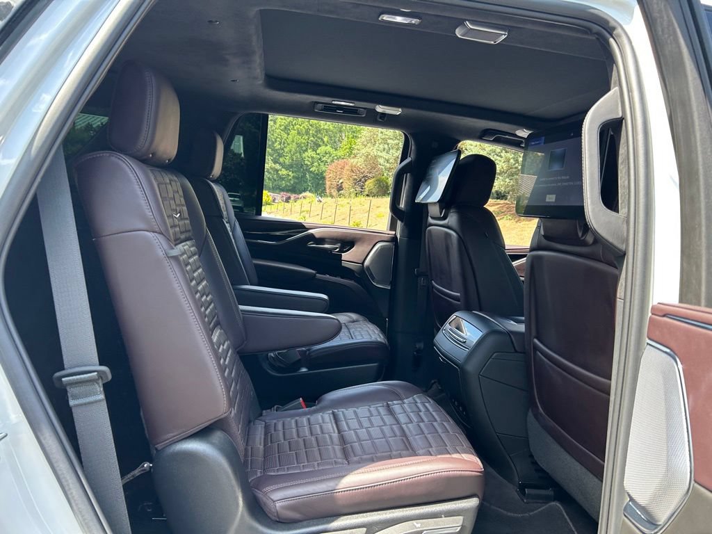 Used 2023 Cadillac Escalade V w/ LPO, ONYX Package AWD/4WD image 50