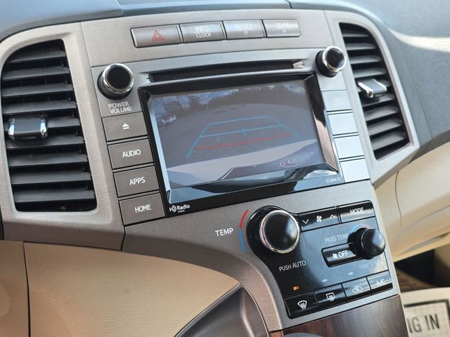 Used 2015 Toyota Venza LE FWD image 17