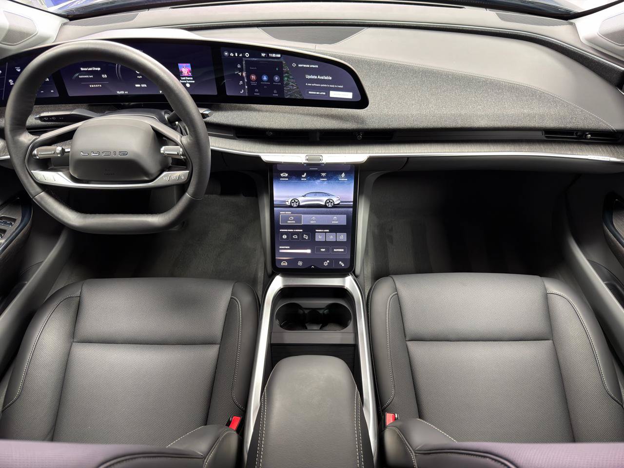 Used 2025 Lucid Air Pure RWD image 26