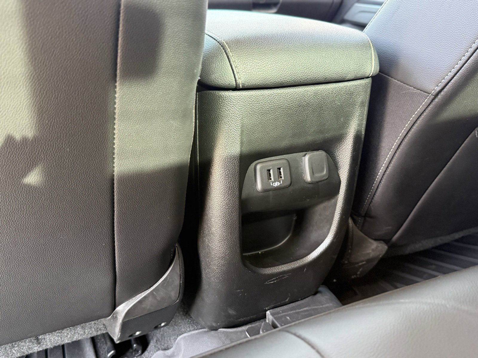 Used 2022 Chevrolet Colorado ZR2 image 33