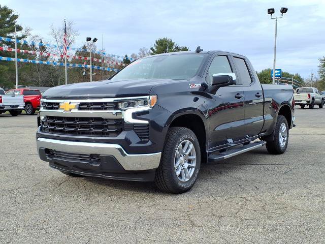 Used 2023 Chevrolet Silverado 1500 LT w/ Z71 Off-Road Package AWD/4WD image 8