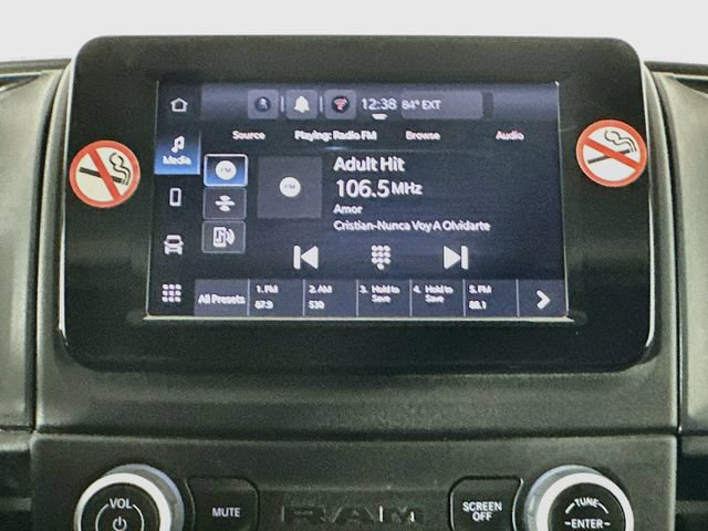 Used 2025 RAM ProMaster 2500 w/ Convenience Group FWD image 15