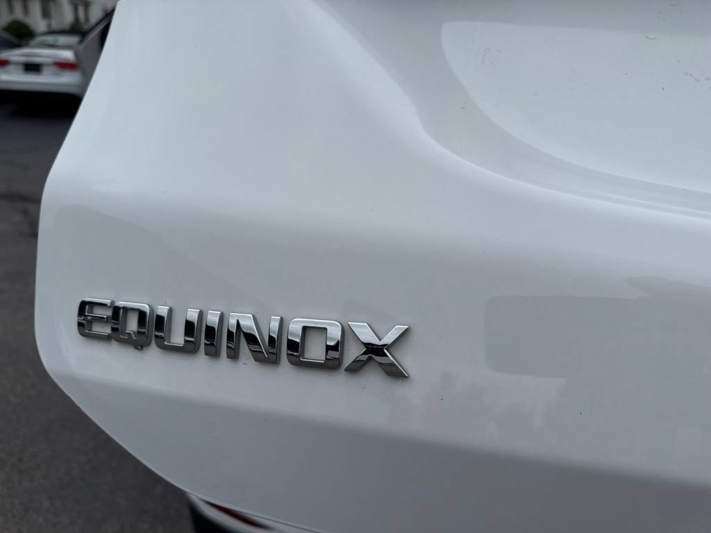 Used 2019 Chevrolet Equinox LT w/ LPO, Floor Liner Package FWD image 16