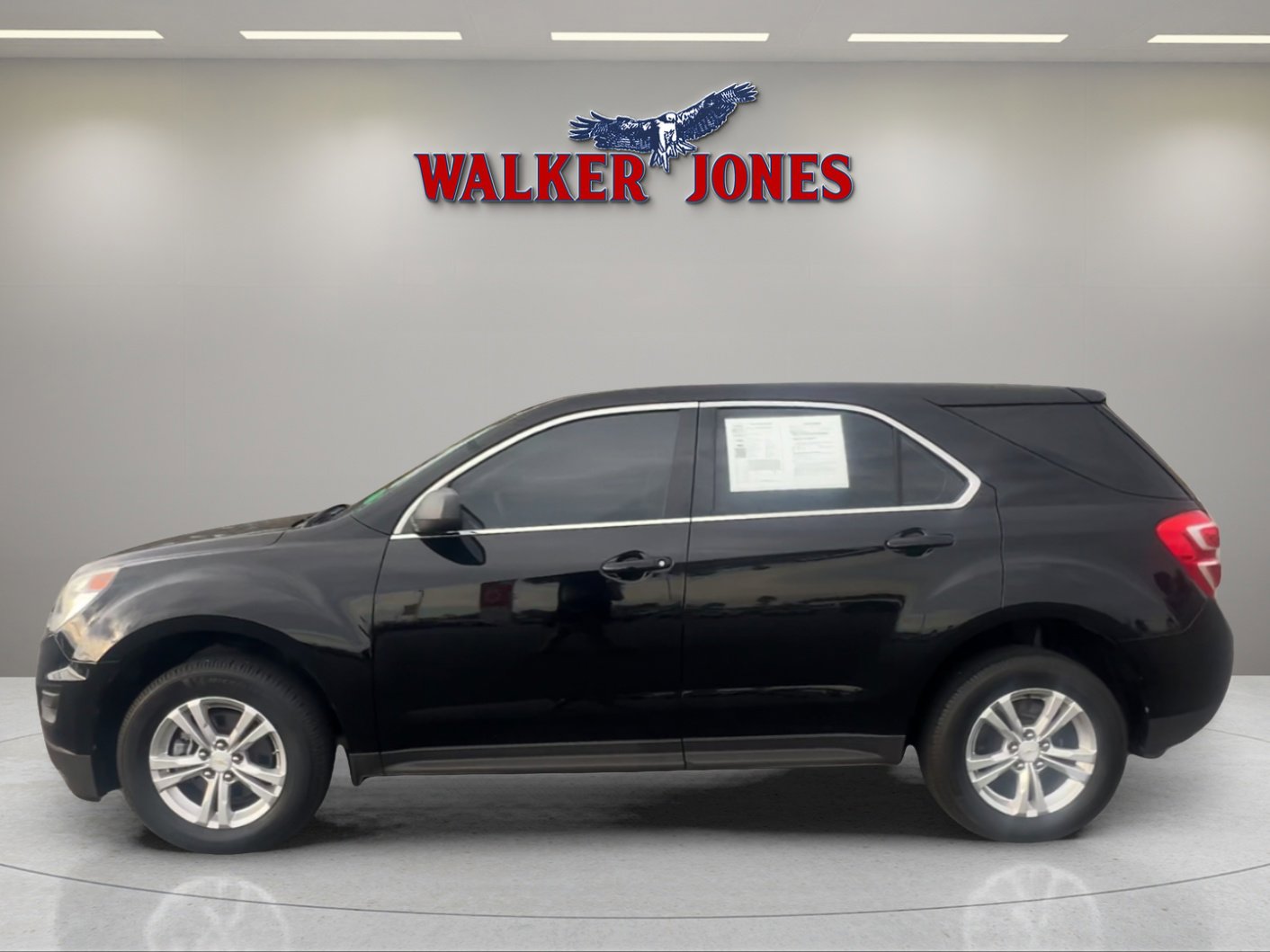 Used 2017 Chevrolet Equinox LS image 5