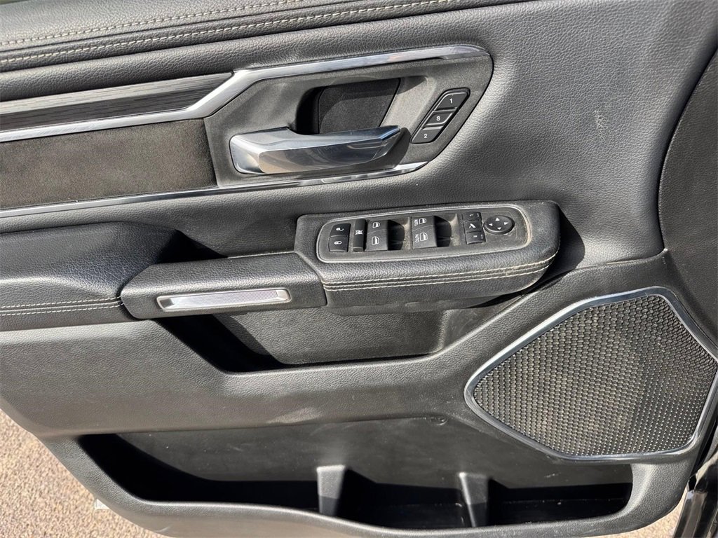 Used 2024 RAM 1500 Laramie image 19