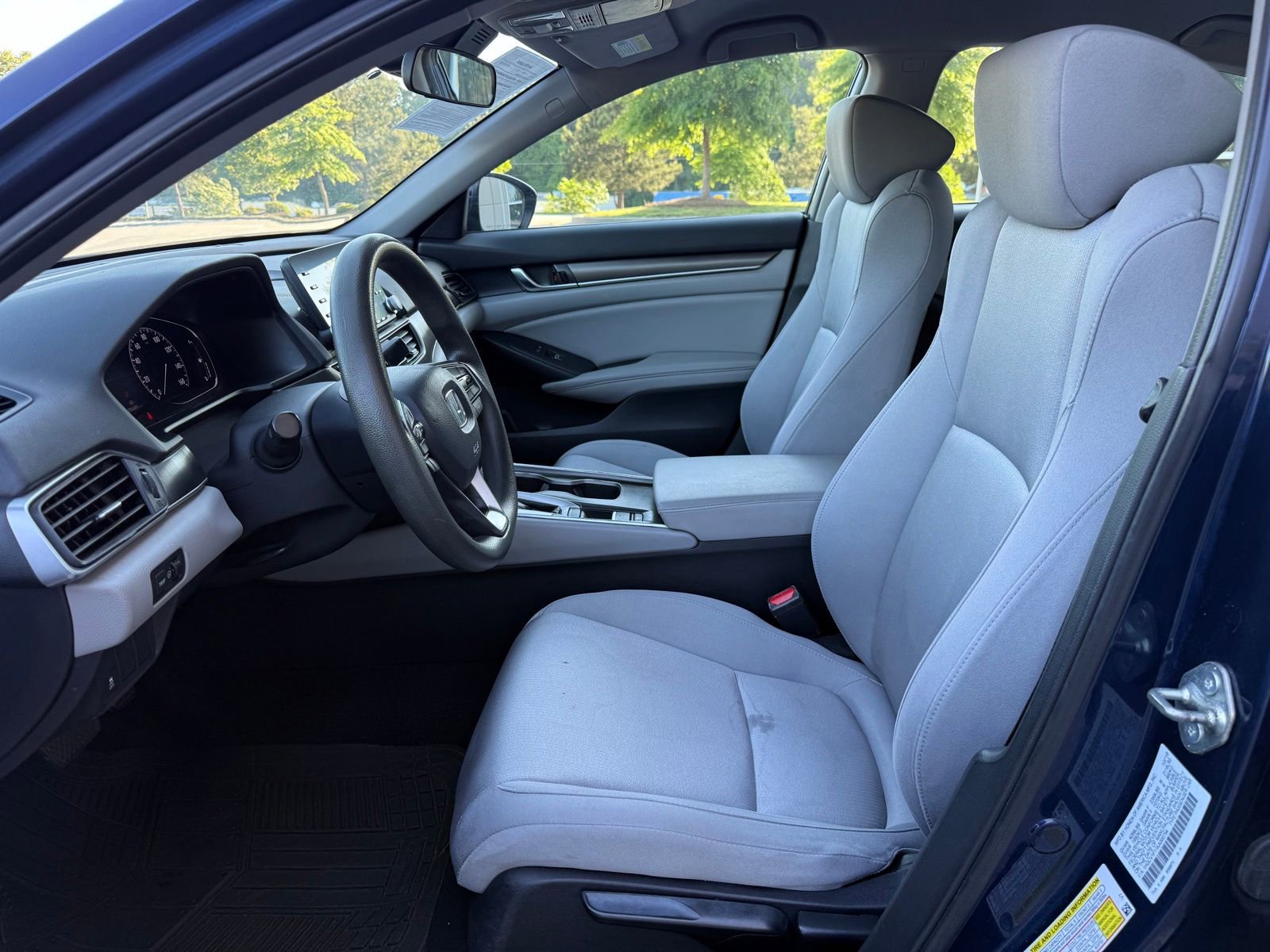 Used 2019 Honda Accord LX image 34