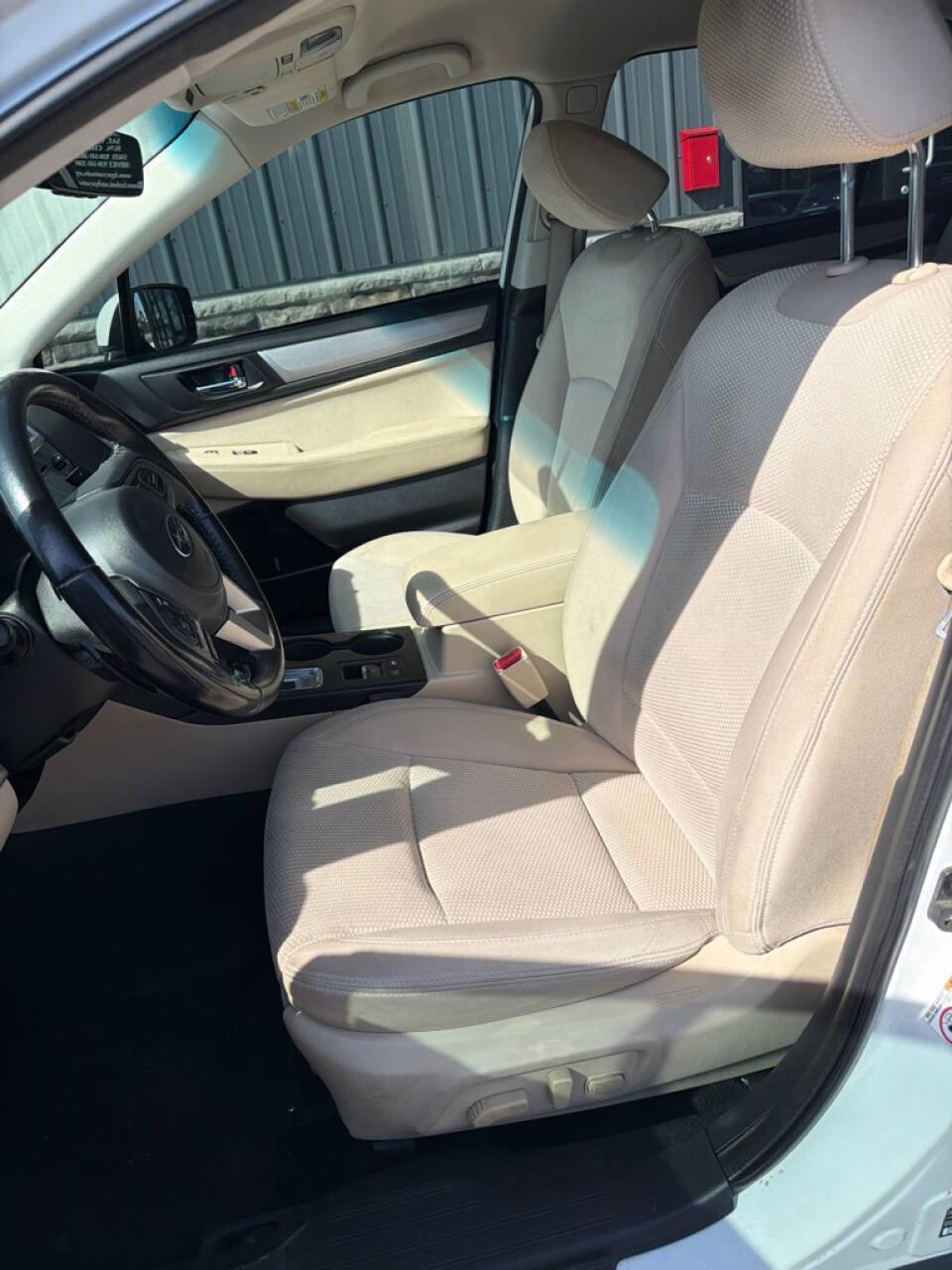 Used 2017 Subaru Outback 2.5i Premium AWD/4WD image 11
