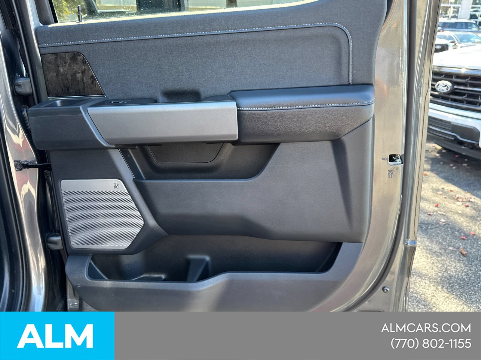 Used 2025 Ford F350 Lariat AWD/4WD image 22