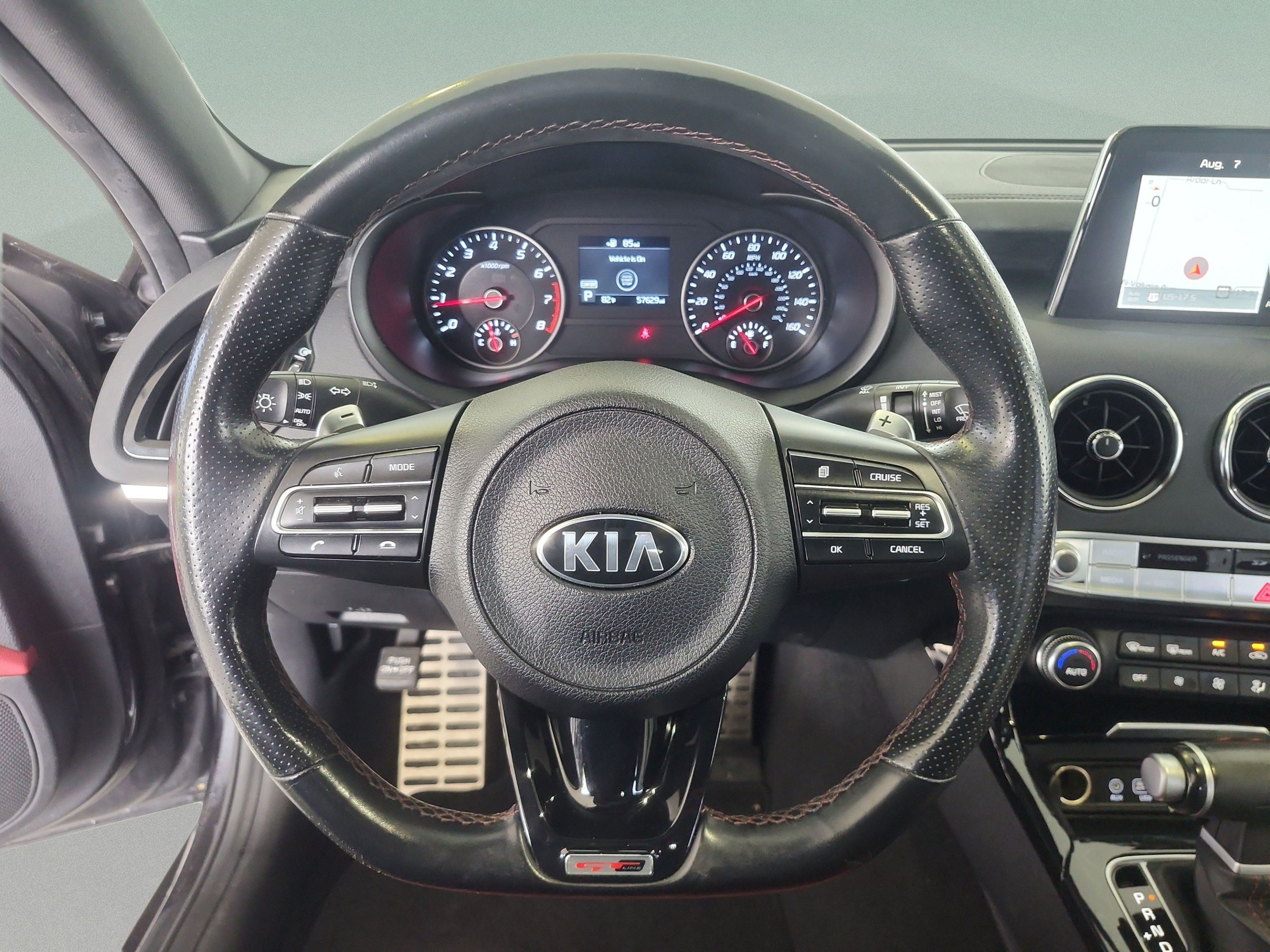 Used 2021 Kia Stinger GT-Line w/ Sun & Sound Package RWD image 9