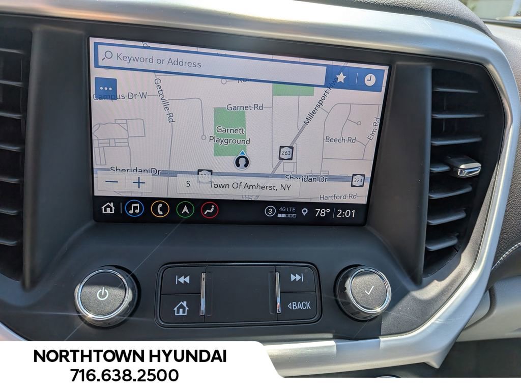Used 2021 GMC Acadia SLT w/ Technology Package AWD/4WD image 10