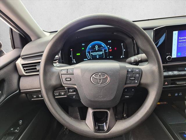 Used 2025 Toyota Camry LE FWD image 13