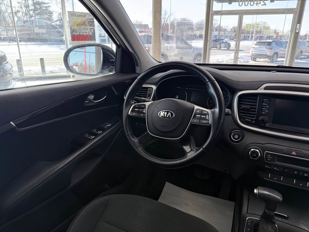Used 2020 Kia Sorento S image 48
