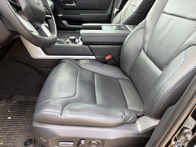 Used 2023 Toyota Tundra Platinum w/ Advanced Package AWD/4WD image 7