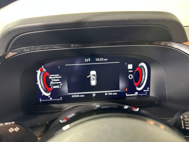 Used 2023 Nissan Pathfinder Platinum image 17