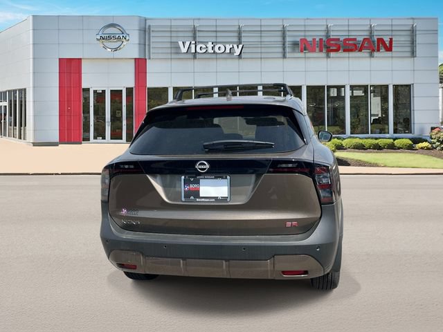 New 2025 Nissan Kicks SR w/ SR Premium Package FWD image 4