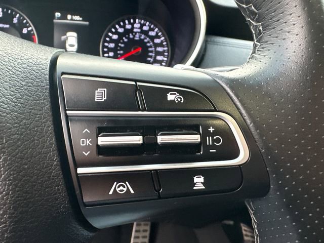 Used 2023 Kia Stinger GT-Line w/ Sun & Sound Package image 30