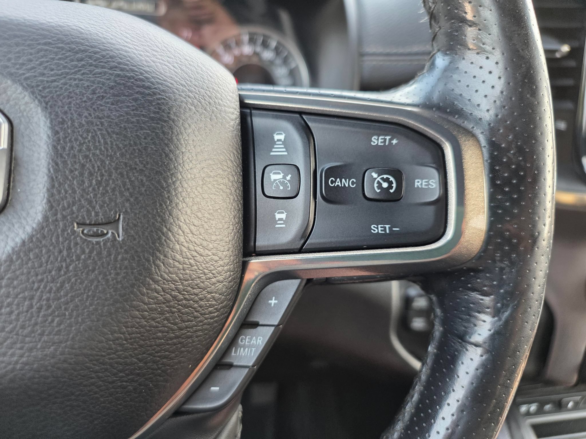 Used 2019 RAM 1500 Sport w/ Advanced Safety Group AWD/4WD image 25
