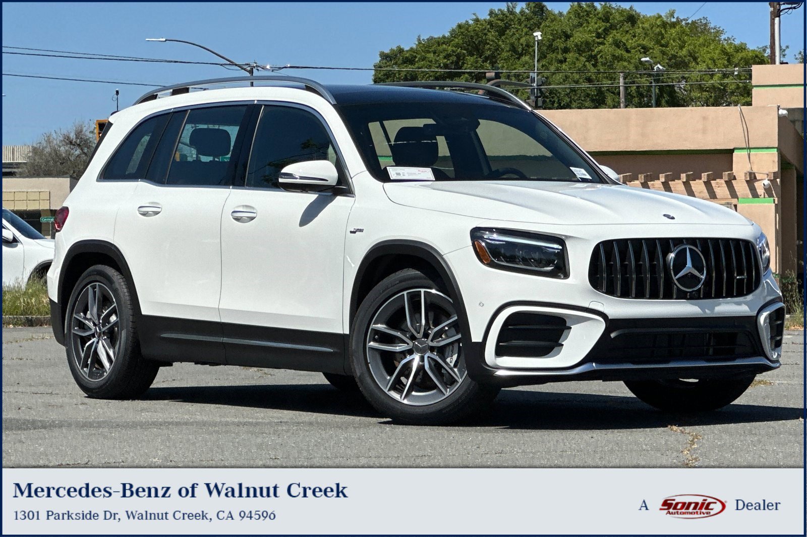 New 2025 Mercedes-Benz GLB 35 AMG 4MATIC