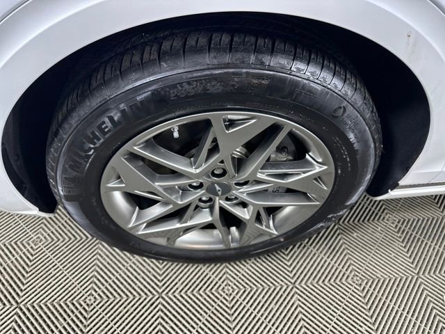 Used 2025 Genesis GV70 2.5T image 10