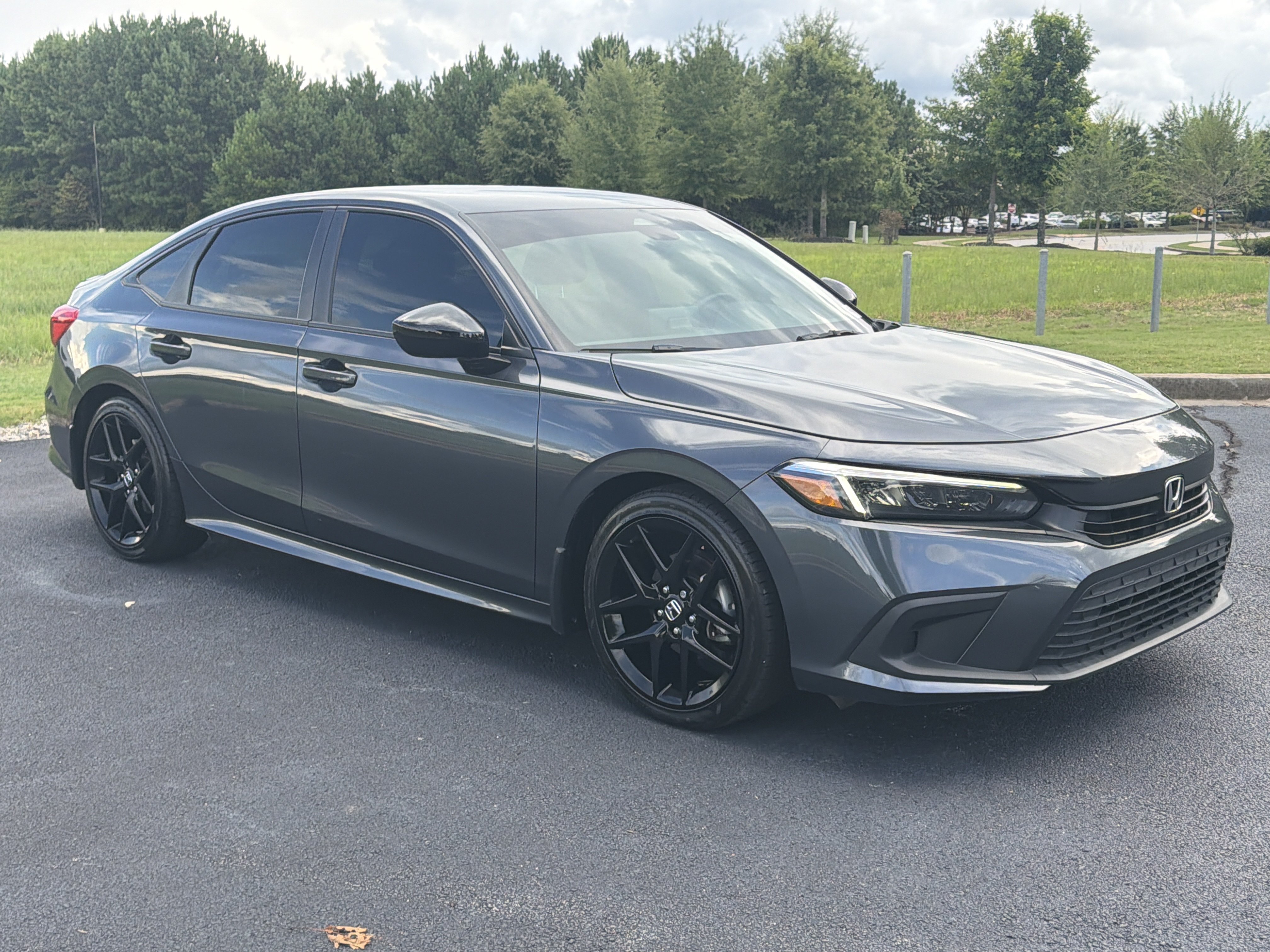 Used 2024 Honda Civic Sport image 2