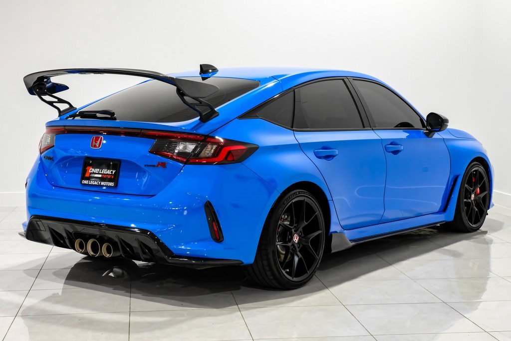 Used 2023 Honda Civic Type R image 4