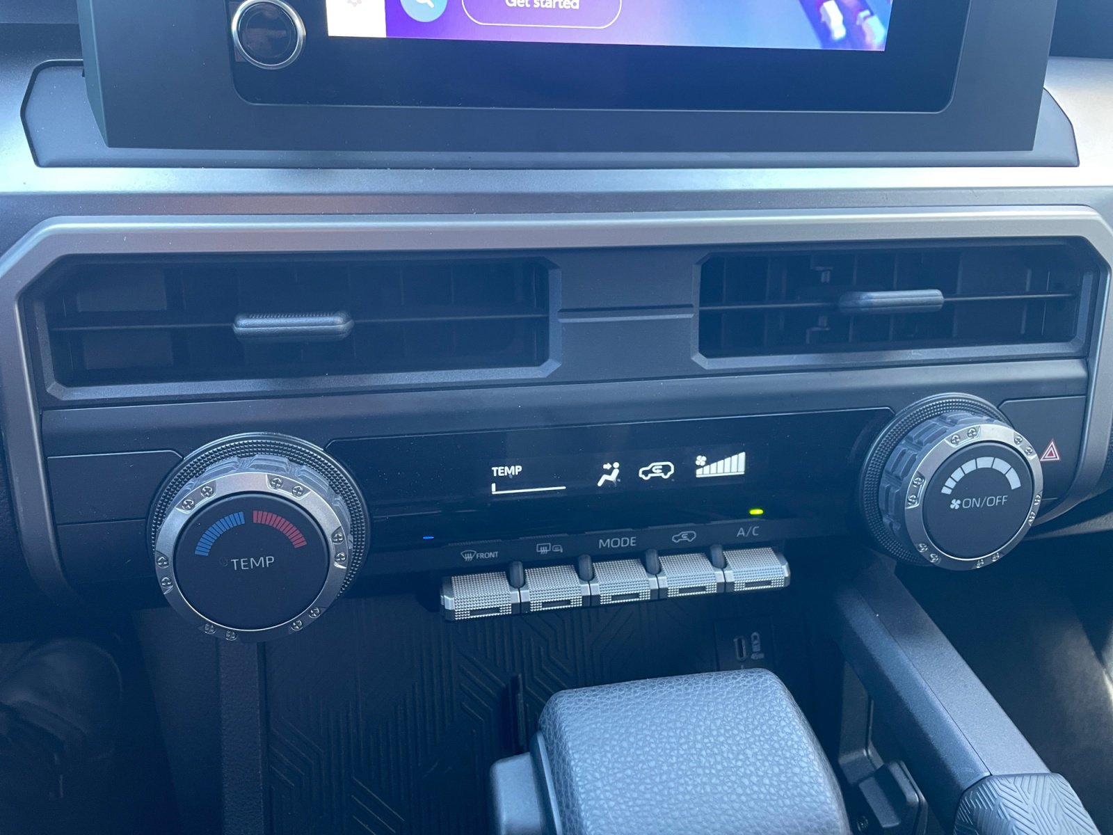 Used 2025 Toyota 4Runner SR5 image 25