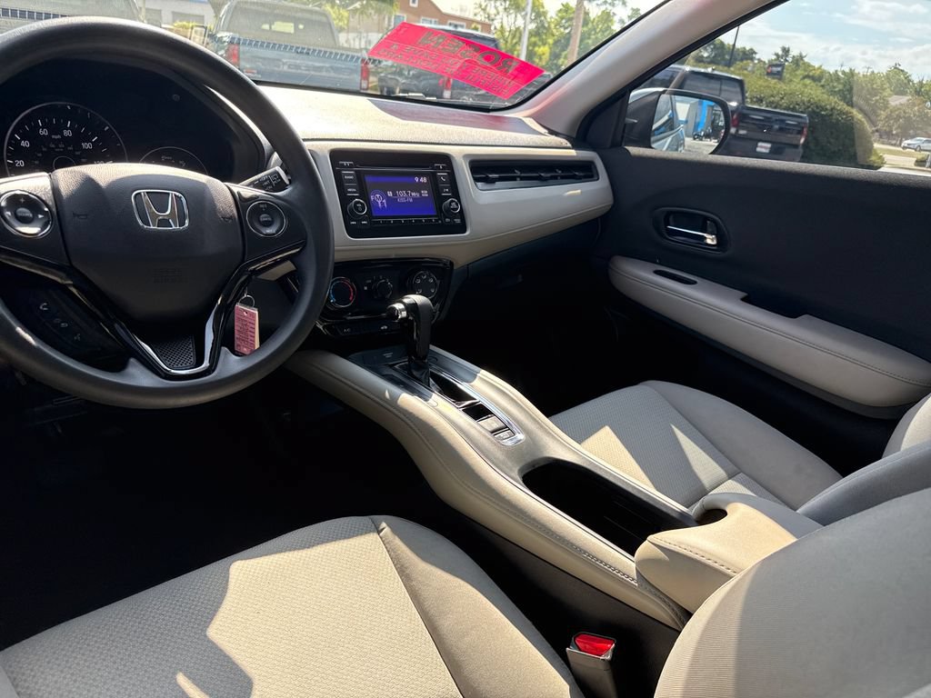 Certified 2022 Honda HR-V LX image 23