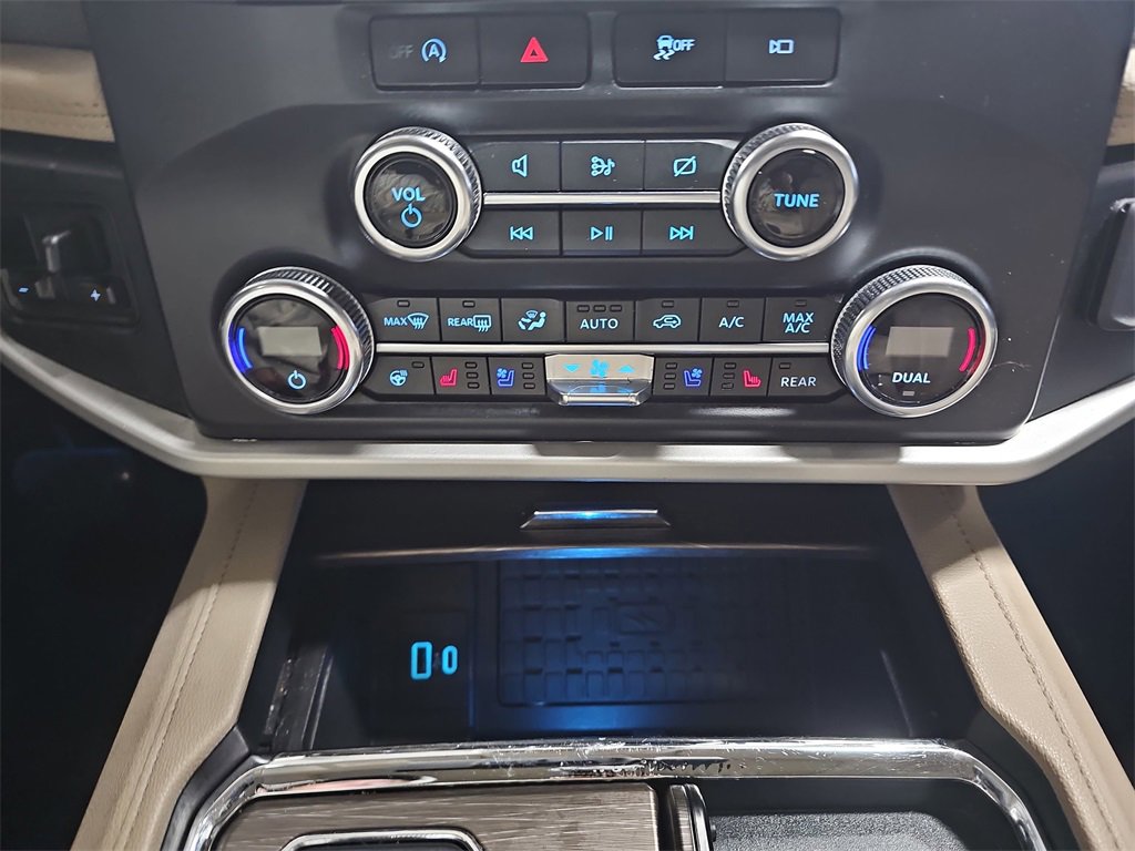 Used 2023 Ford Expedition Limited image 25