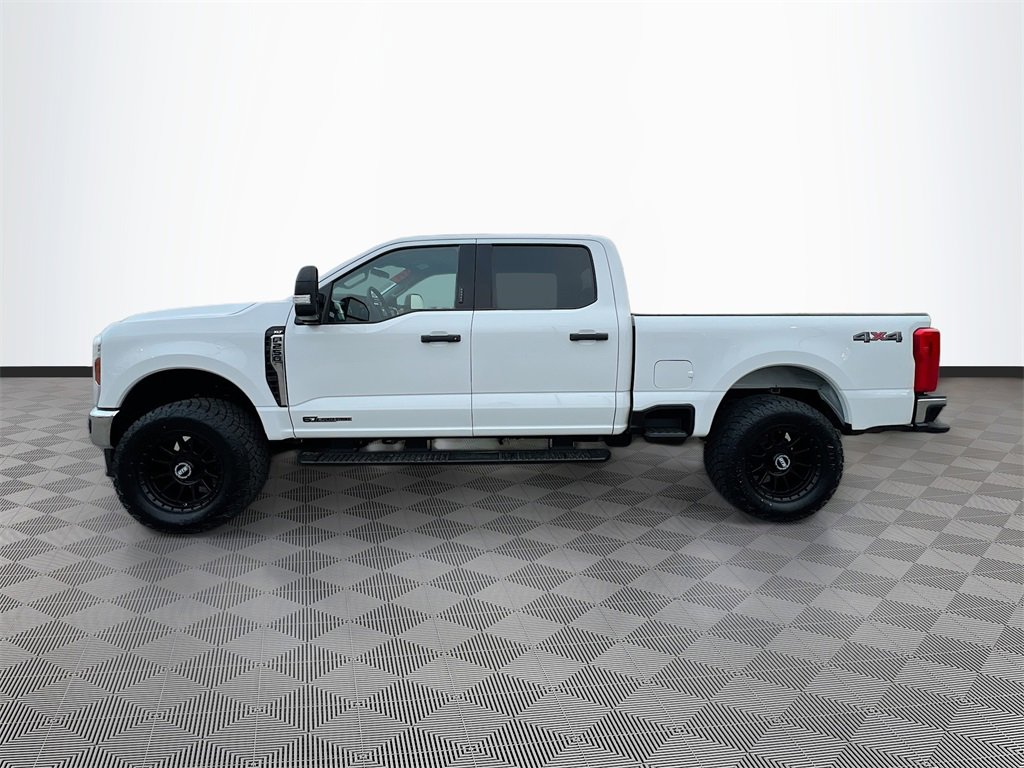 Used 2024 Ford F250 XLT image 4