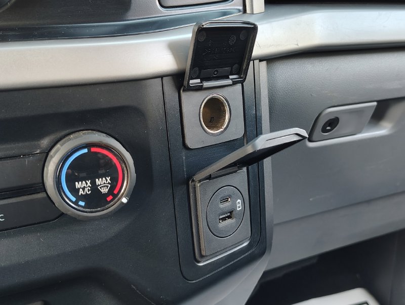 Used 2022 Ford F150 XLT AWD/4WD image 32