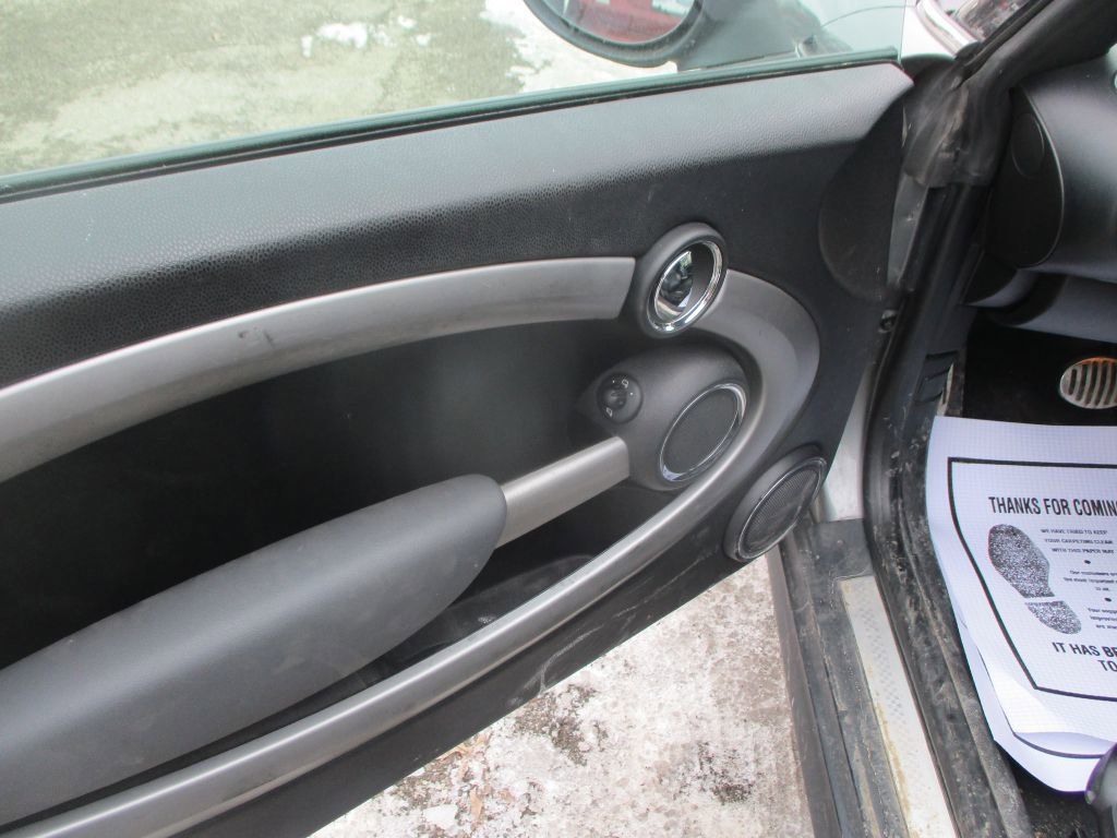 Used 2009 MINI Cooper S image 7