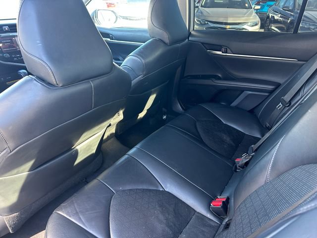 Used 2019 Toyota Camry XSE image 32