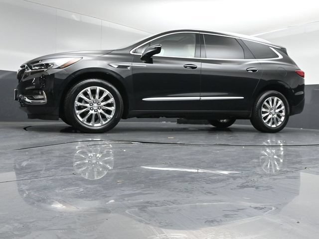 Used 2020 Buick Enclave Premium w/ Sun and Sites Package AWD/4WD image 41