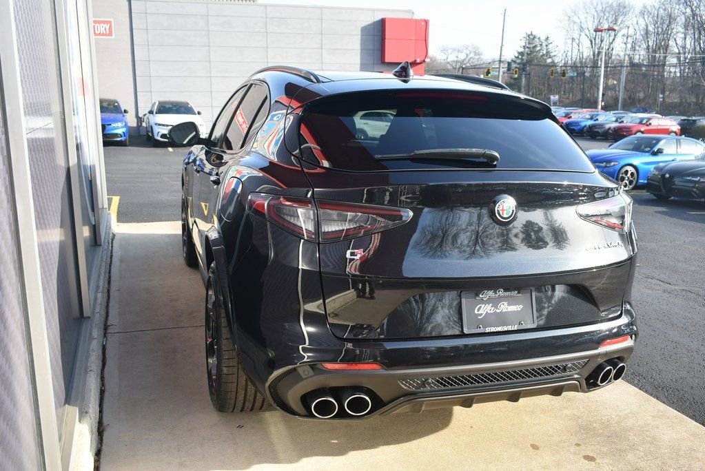 New 2024 Alfa Romeo Stelvio Quadrifoglio w/ Active Assist Plus Package AWD/4WD image 5
